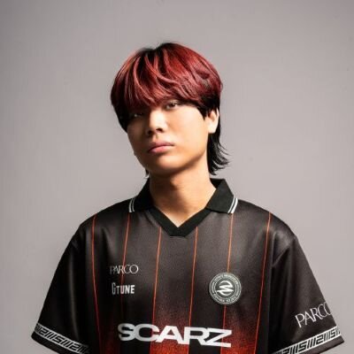 3.SCARZ_TakuAn選手_sq.jpg